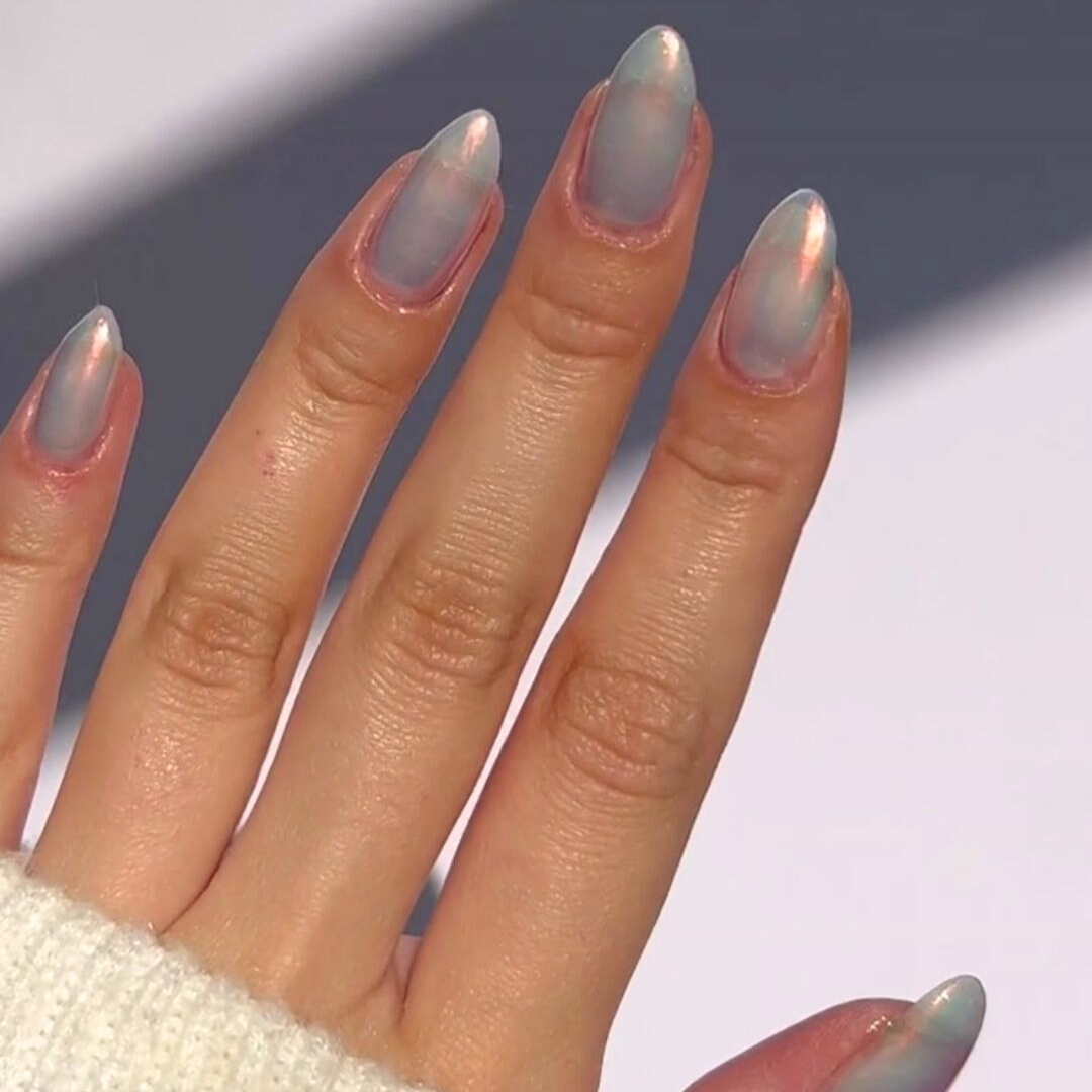 How the shade looks on hand