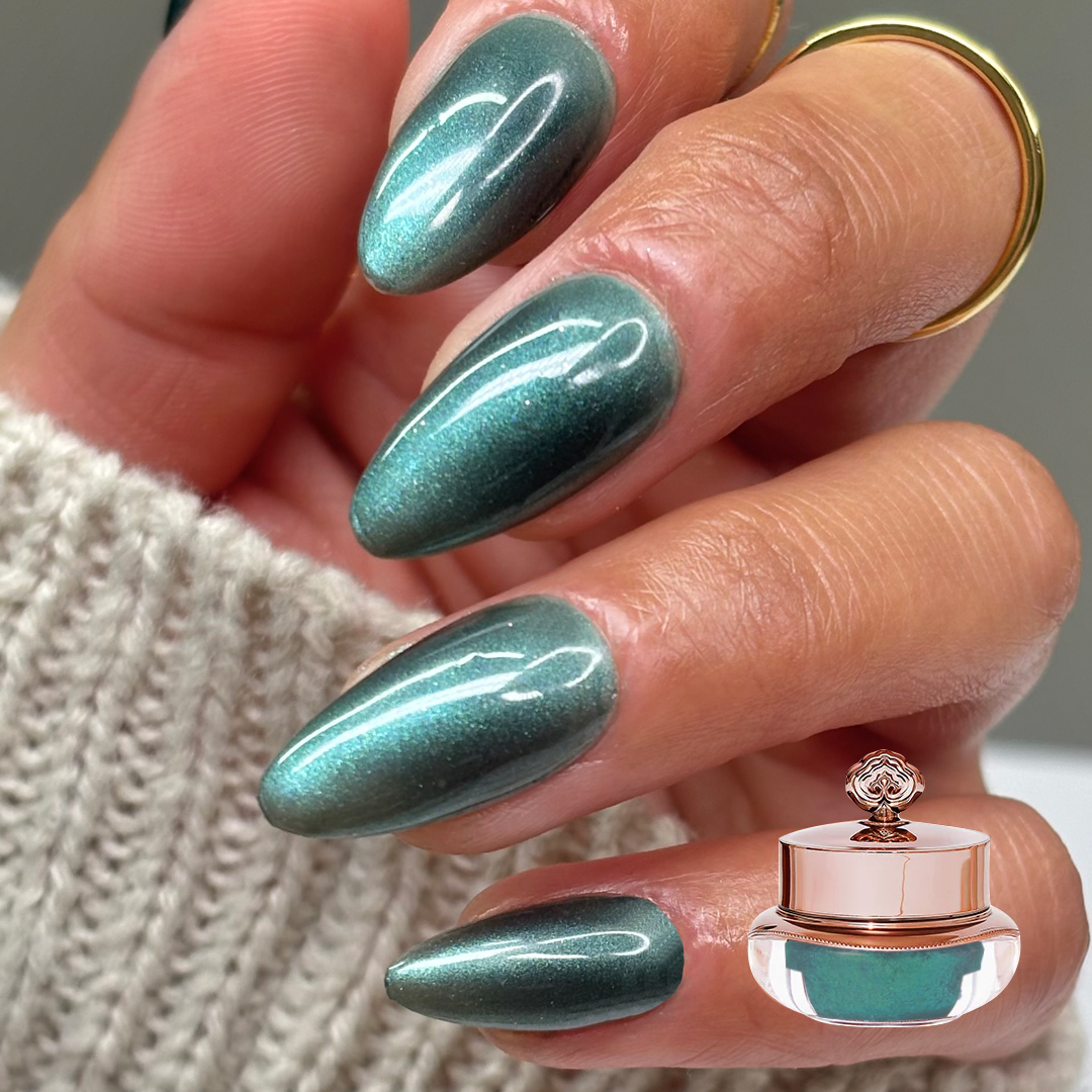 Forest Green Classic Colour Nail Powder | Mineral Bond Sistaco Forest Green Classic Colour Nail Powder | Mineral Bond Sistaco