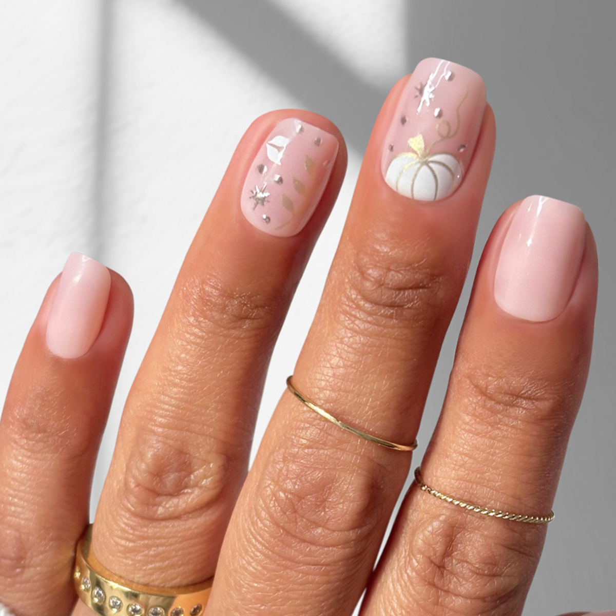Gourd Glam - Squoval Sustainable Nails