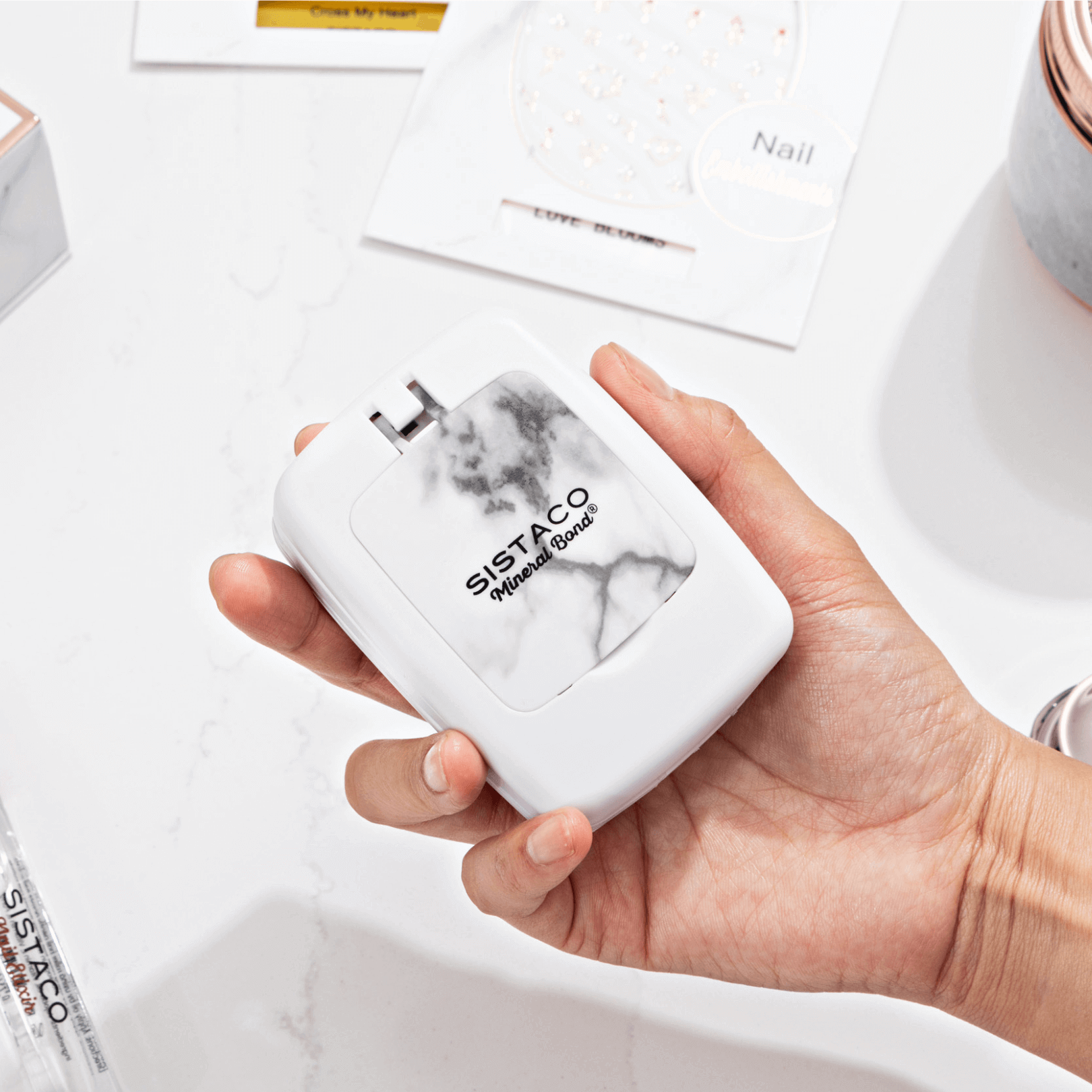 Compact version of precision magnifier