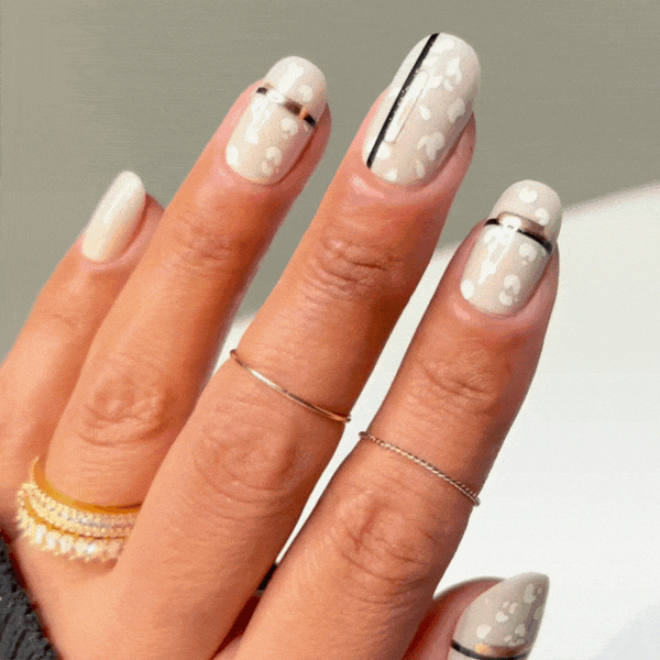 Noir Baroque - Oval Sustainable Nails - Pre order