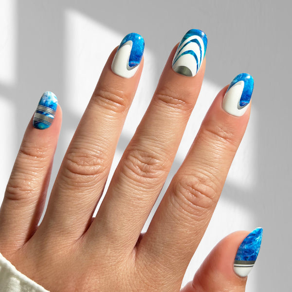Ocean Glint - Oval Sustainable Nails - Pre order