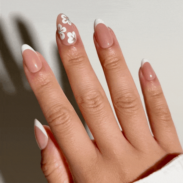 Peach Fleur - Almond Sustainable Nails - Pre order