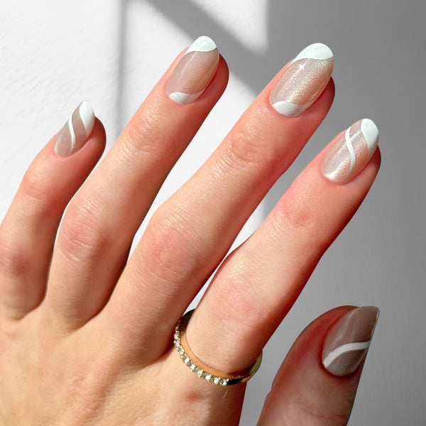 Silken Cats Eye - Oval Sustainable Nails - Pre order
