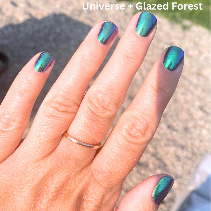 Nails showings two mixed colours Universe + Glazed Forest