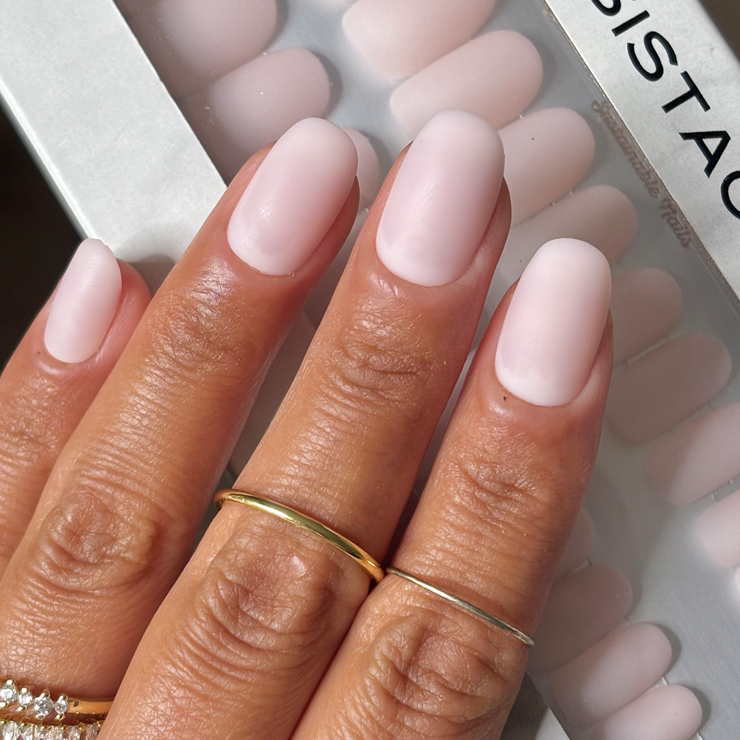 Muted Pink - Oval Sustainable Nails