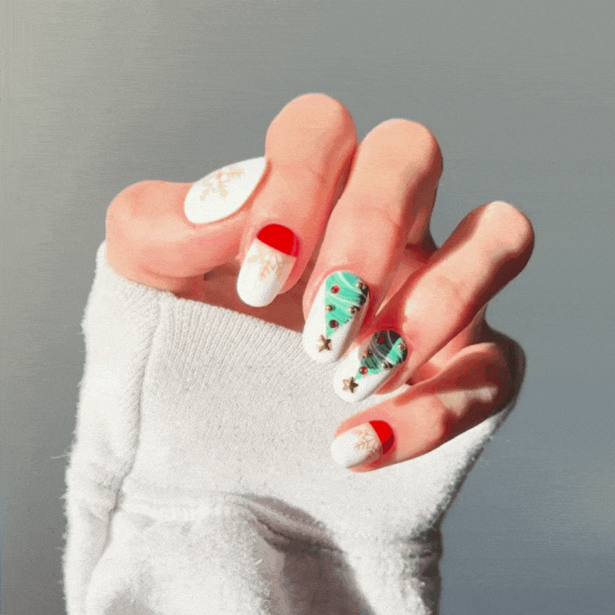 Xmas Cheer - Oval Sustainable Nails