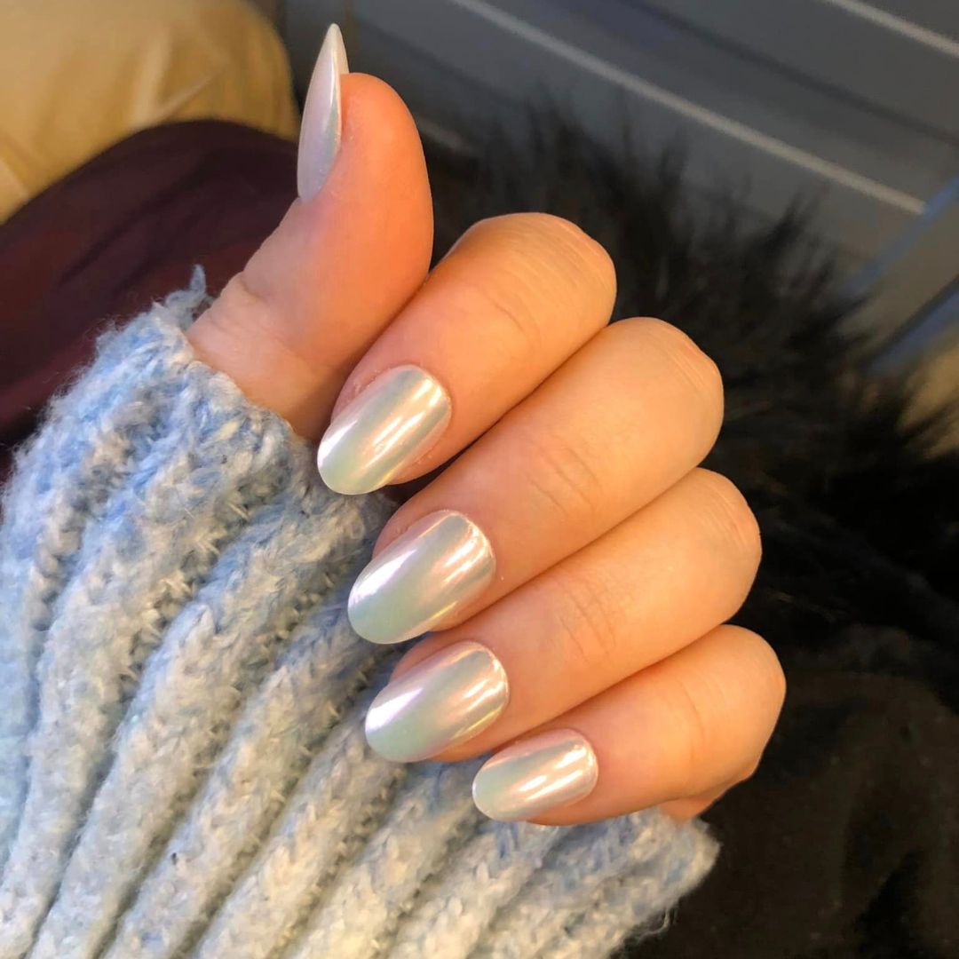 Alabaster Glazed - Oval - Sustainable Nails
