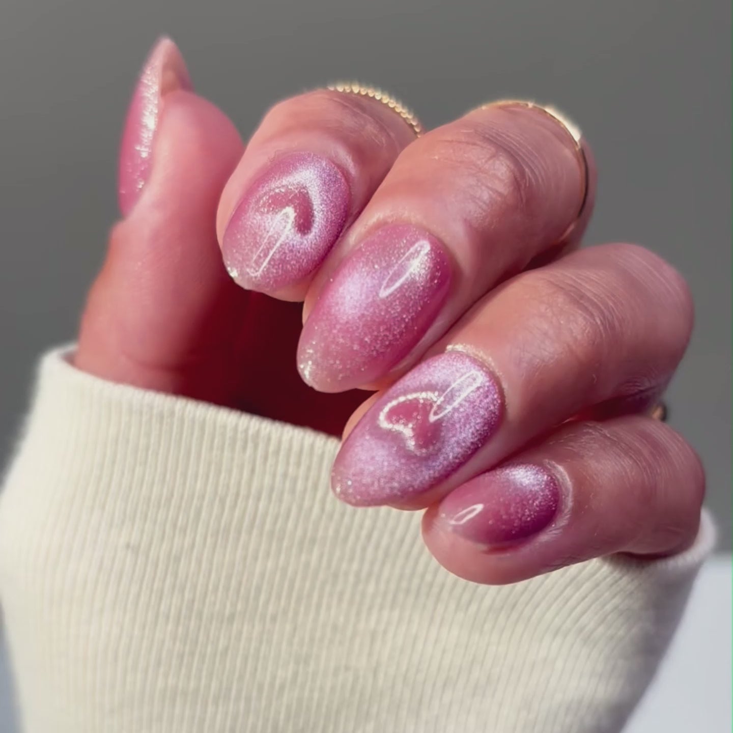 Cupid's Girl - Almond Medium - Sustainable Nails