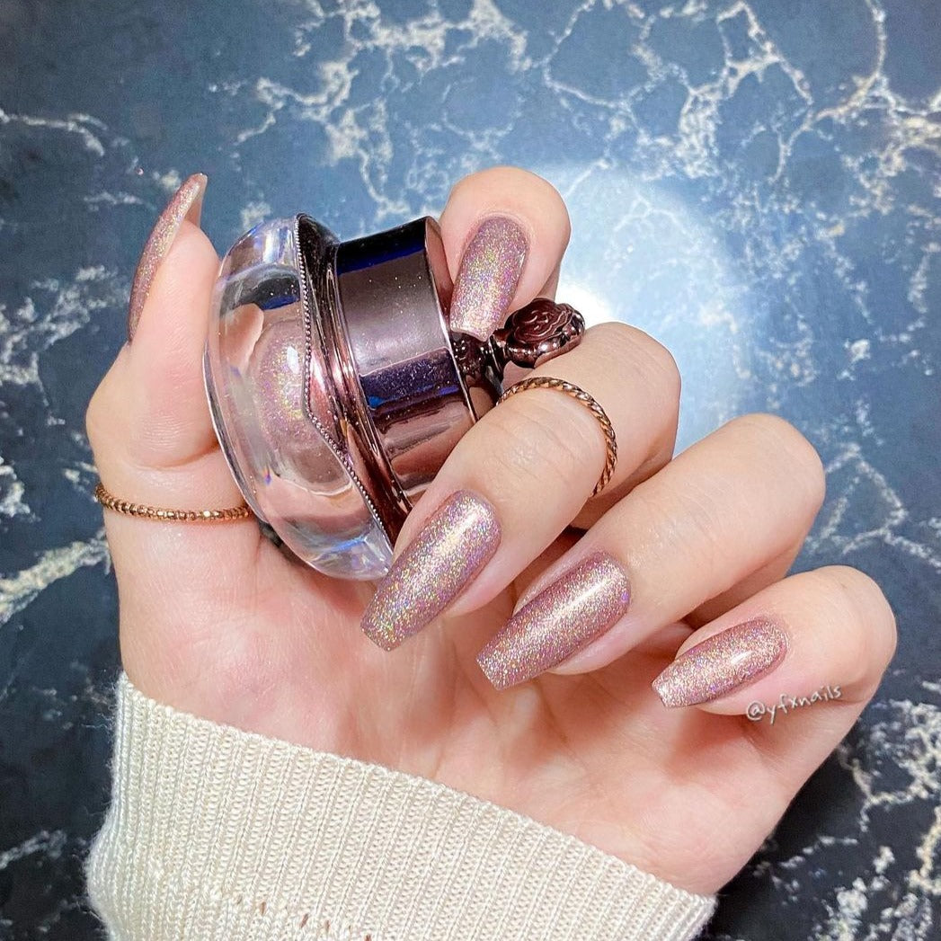 Neutral warm shade with shimmer